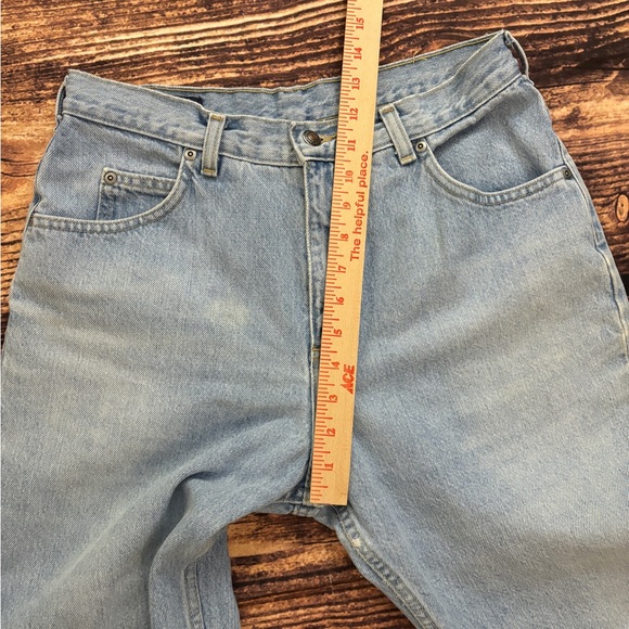 Lands End Vintage High Rise Mom Jeans Light Wash Sz. 28 / 6 - Picture 7 of 9